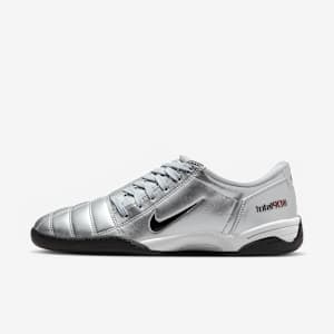 Chaussure Nike Total 90 pour femme