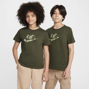 Nike Sportswear Older Kids' T-Shirt