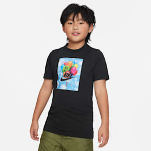 Nike Sportswear Older Kids' T-Shirt