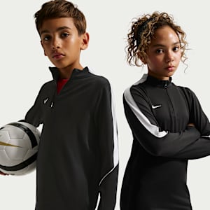 Nike Strike Older Kids' Dri-FIT Football Knit Drill Top