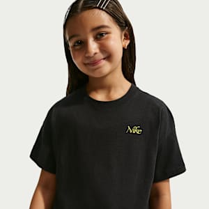 Nike Sportswear Older Kids' (Girls') Boxy T-Shirt