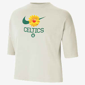 Boston Celtics Courtside Women's Nike NBA Boxy T-Shirt