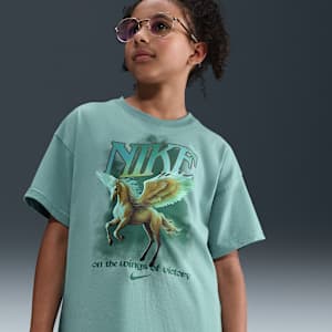 Nike Sportswear Older Kids' (Girls') T-Shirt