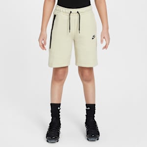 Nike Tech Fleece Older Kids' (Boys') Shorts