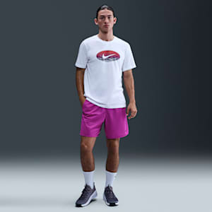 Shorts versátiles Dri-FIT de 18 cm sin forro para hombre Nike Totality