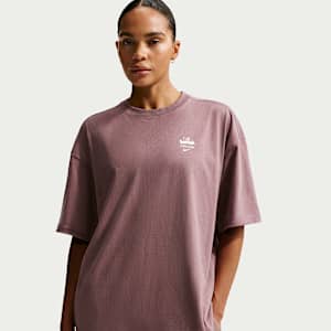 Nike Sportswear Women's Oversized Short-Sleeve T-Shirt