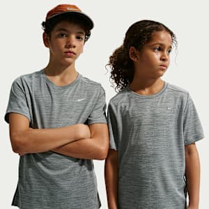 Nike Miler Older Kids' Dri-FIT Short-Sleeve Top