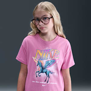 Nike Sportswear Older Kids' (Girls') T-Shirt