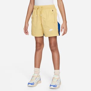 Nike Sportswear Amplify Older Kids' Woven Shorts