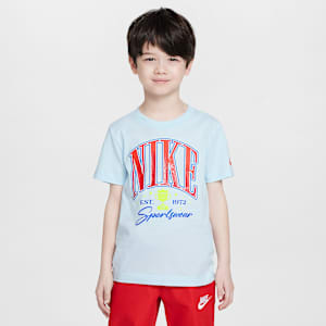 Playera Ace Arch para niños talla pequeña Nike