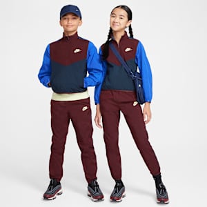 ナイキ スポーツウェア ジュニアトラックスーツ