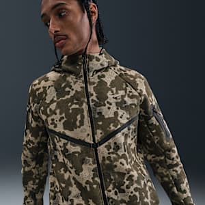 Nike Tech Men's Full-Zip Fleece Camo Windrunner Jacket