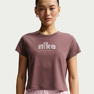 Nike Sportswear Club Women's Short-Sleeve T-Shirt