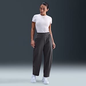 Nike 24.7 PerfectStretch Dri-FIT ruimvallende ballonbroek met hoge taille voor dames