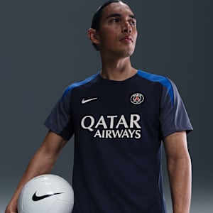 Paris Saint-Germain Strike Men's Nike Dri-FIT Soccer Short-Sleeve Top