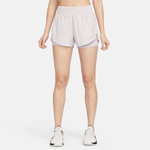 กางเกงขาสั้น 2-in-1 เอวปานกลาง 3 นิ้วผู้หญิง Nike Dri-FIT One