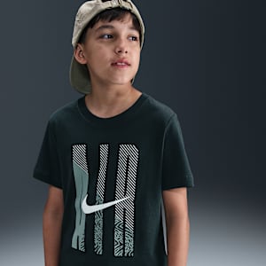 Nike Sportswear Older Kids' T-Shirt
