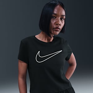 Nike Sportswear Women's Short-Sleeve Graphic T-Shirt