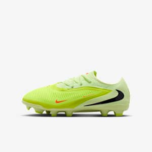Nike Jr. Phantom 6 Low Pro Older Kids' Multi-Ground Football Boots