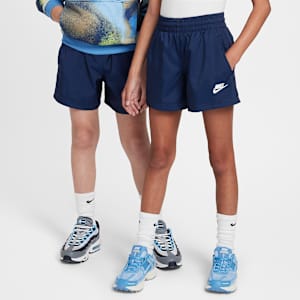 Shorts de tejido Woven de 12 cm para niños talla grande Nike Sportswear Club