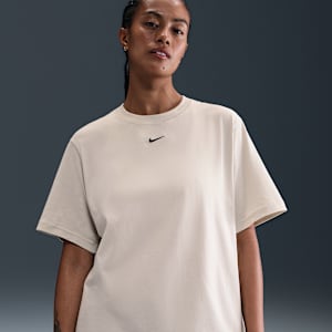 Nike Sportswear Essential Women's T-Shirt