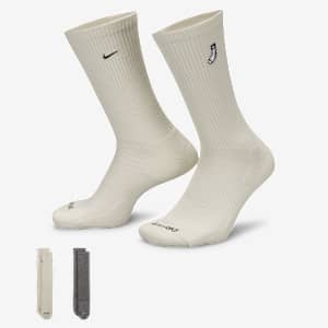 Nike Everyday Plus Cushioned 中筒襪 (2 雙)