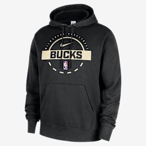 Milwaukee Bucks Club Men's Nike NBA Practice Pullover Hoodie
