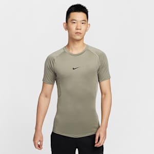 Nike Pro Men's Dri-FIT Tight Short-Sleeve Fitness Top