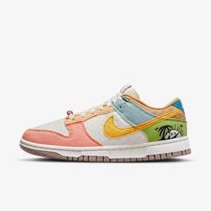 Nike Dunk Low SE Women's Shoes