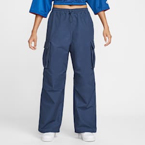 Nike Sportswear Women's Mid-Rise Oversized Woven Cargo Trousers