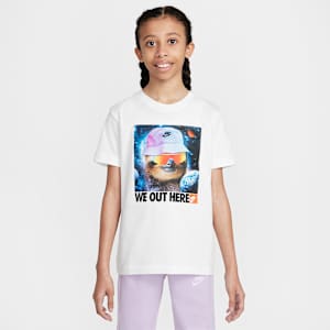 Nike Sportswear Older Kids' T-Shirt