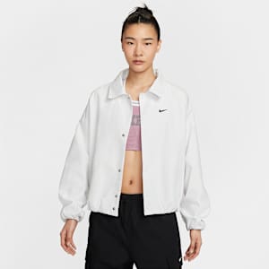 Nike Sportswear Women's Oversized Woven Jacket