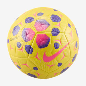 Nike Academy Fußball