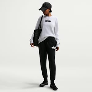 Nike Sportswear Club Fleece Women's Graphic Mid-Rise Trousers