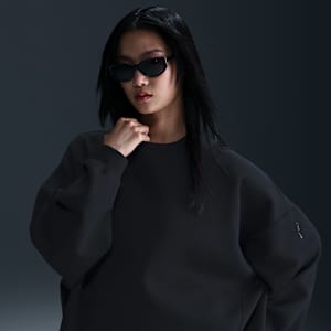 Nike 24.7 ImpossiblySoft Women's Dri-FIT Oversized Crew-Neck Top