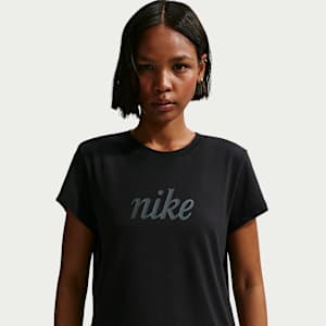 Playera de manga corta para mujer Nike Sportswear Club