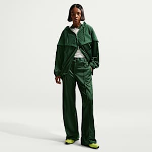 Nike Sportswear Women's Loose Mid-Rise Belted Pintuck Pants