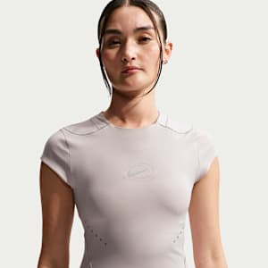 Nike Swift Women's Dri-FIT ADV Running Top with Reflective Design Accents