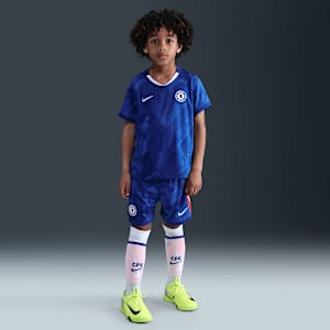 Divisa replica in 3 pezzi Nike Football Chelsea FC 2025/26 Stadium per bambino/a – Home