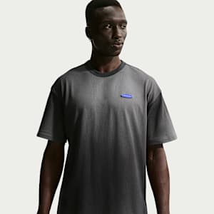 Nike Sportswear Premium Essentials T-Shirt