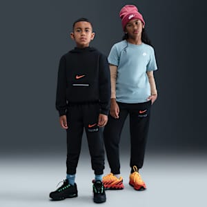 Nike Sportswear Club Fleece Older Kids' Joggers