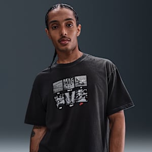 Nike Sportswear Men's T-Shirt
