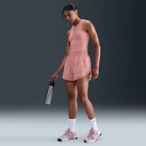 Shorts Dri-FIT holgados de 8 cm con forro de ropa interior para mujer Nike One