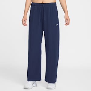 Nike One Women's Dri-FIT Woven Wide-Leg Trousers