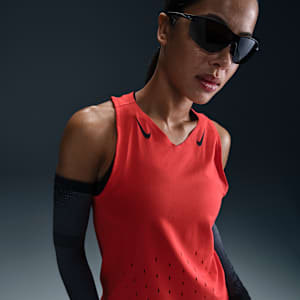 Camisola de running sem mangas Dri-FIT ADV Nike AeroSwift para mulher