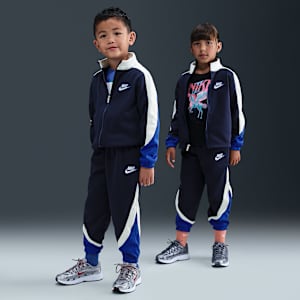 Conjunto de 2 piezas Propus en colores contrastantes para niños talla pequeña Nike
