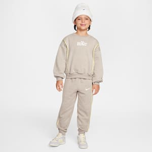 Nike Essentials Little Kids' 2-Piece Crew Set