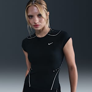 Nike Swift Women's Dri-FIT ADV Running Top with Reflective Design Accents
