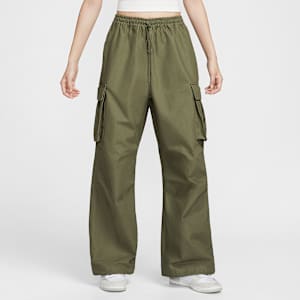 Nike Sportswear Women's Mid-Rise Oversized Woven Cargo Pants