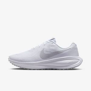 Nike Revolution 8 Straßenlaufschuh (Damen)